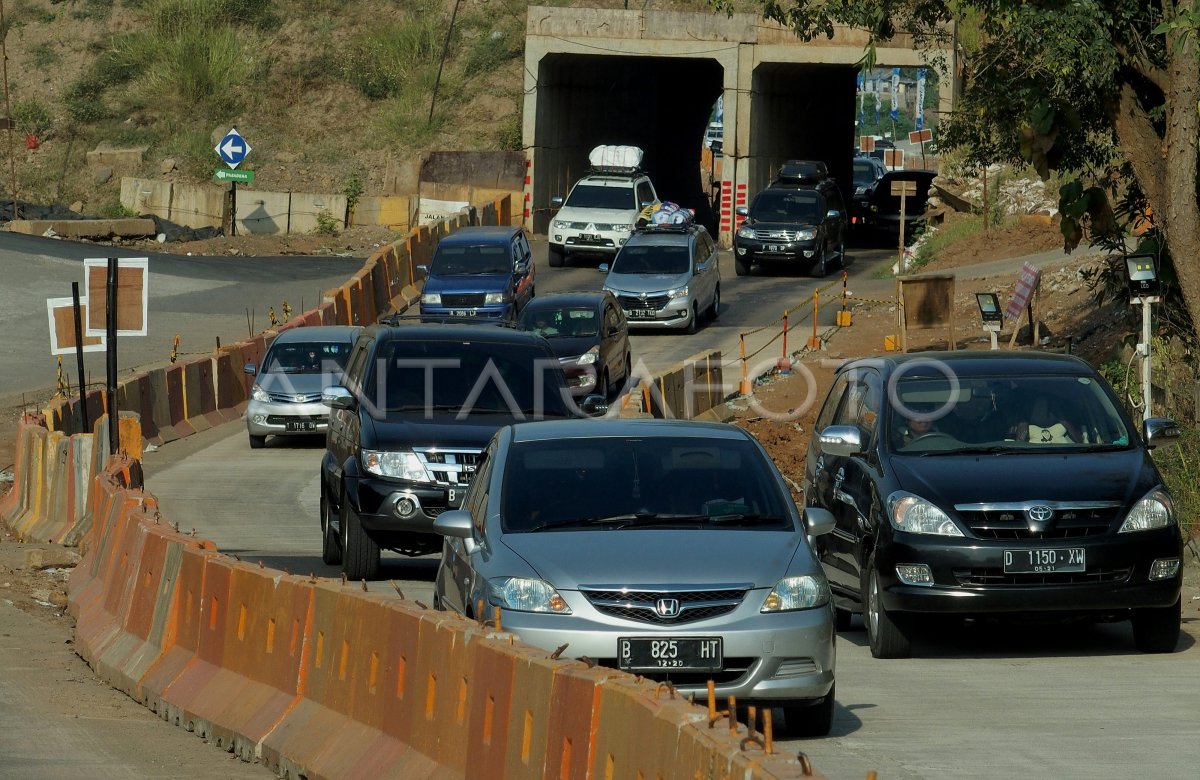 Arus Balik Tol Fungsional Batang Semarang Antara Foto