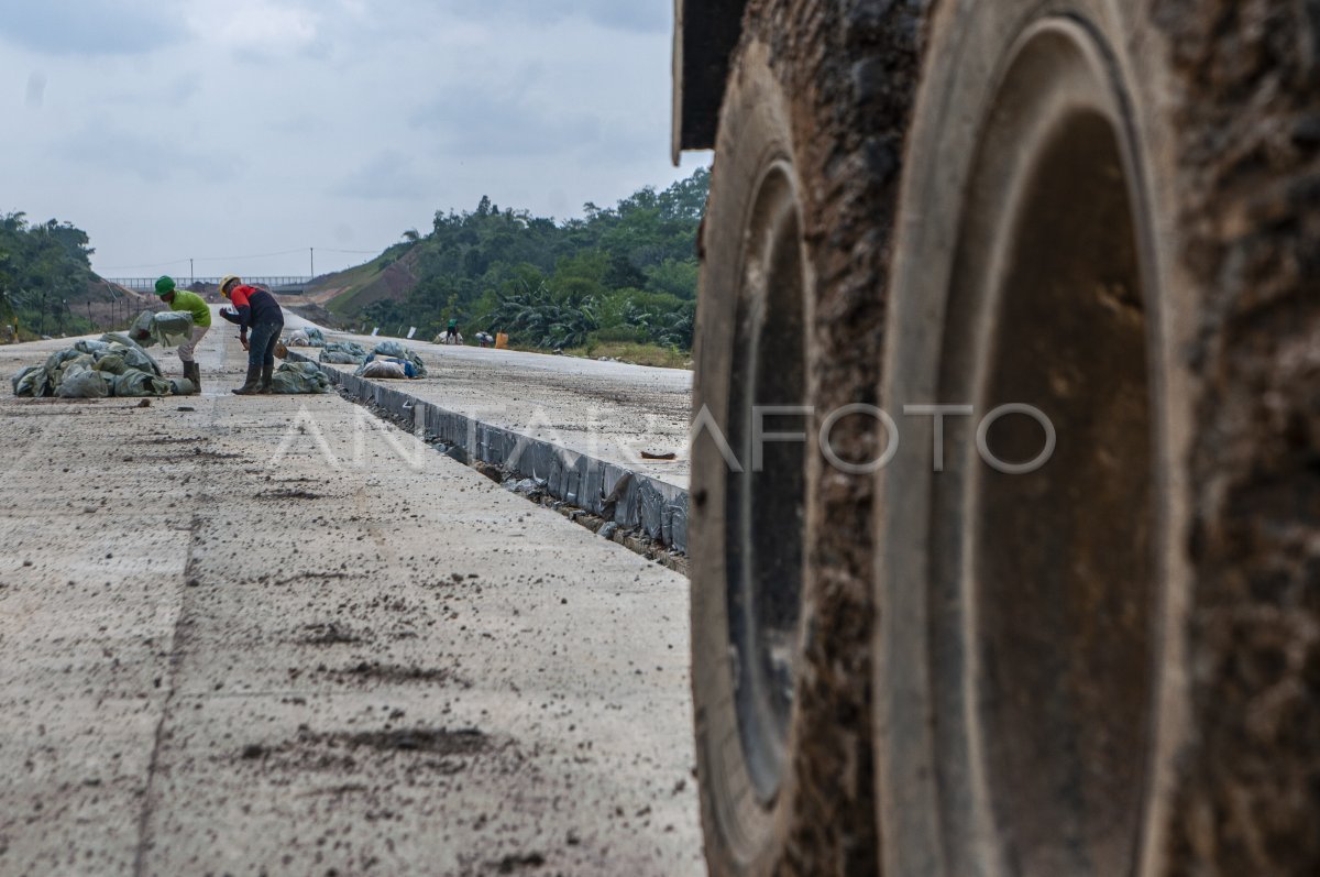 Pembangunan Tol Serang Panimbang Antara Foto