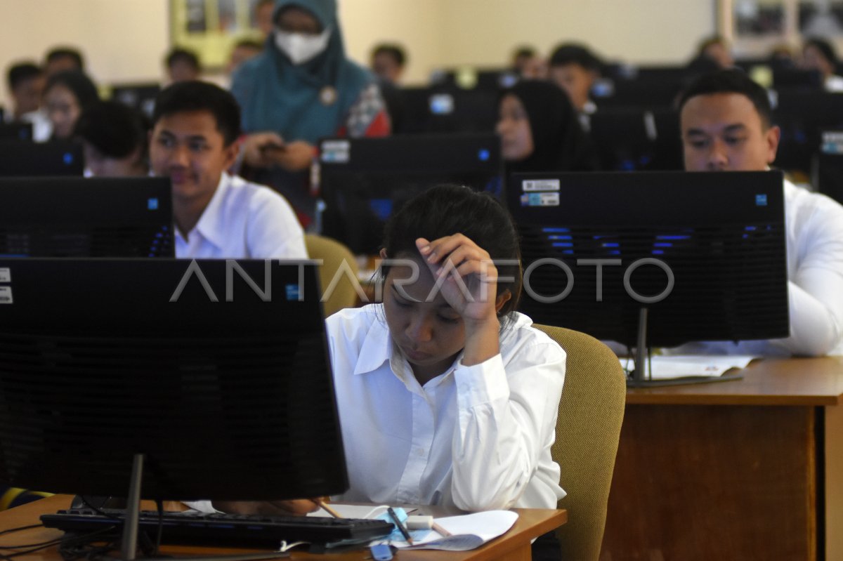 Seleksi Kompetensi Dasar Cpns Di Bkn Antara Foto