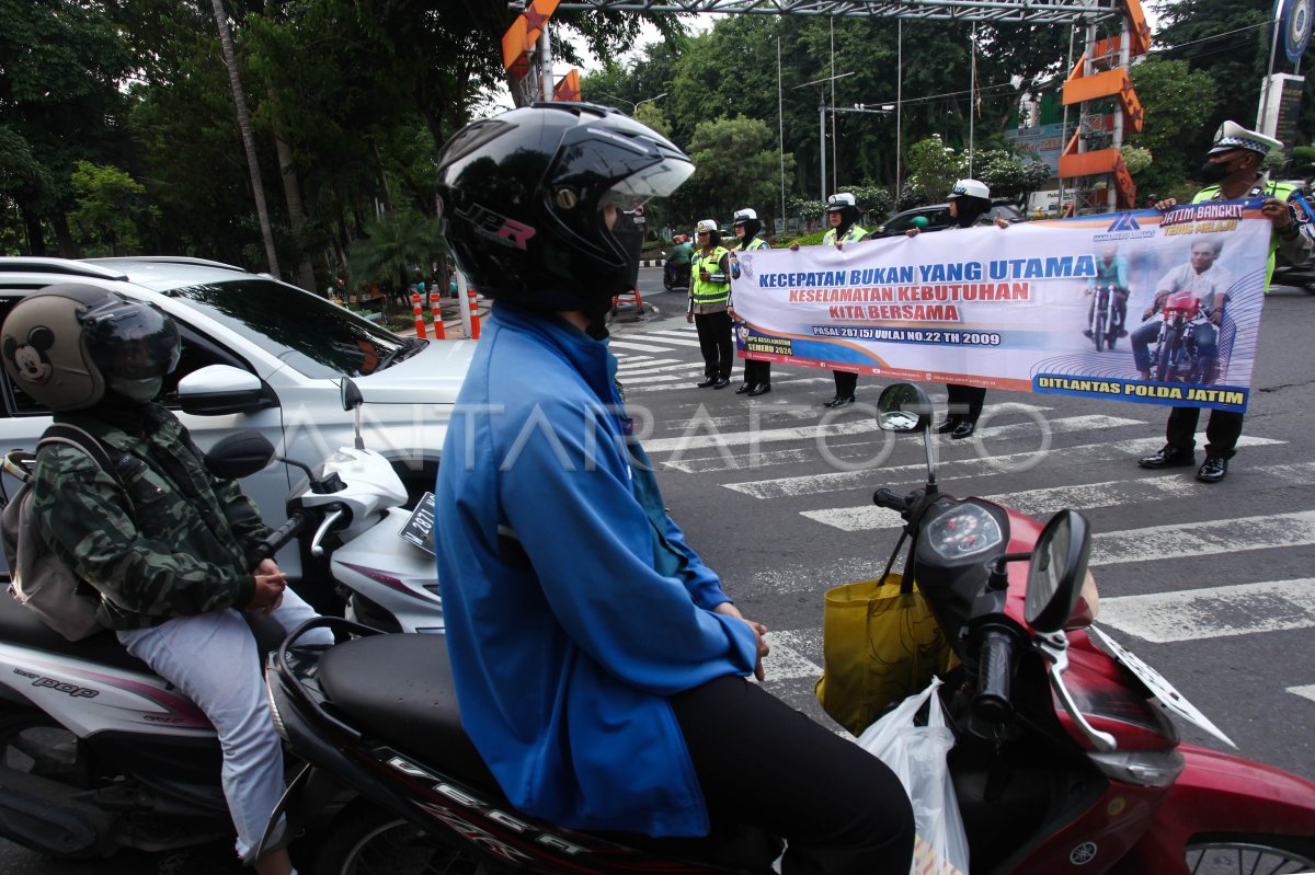 Sosialisasi Keselamatan Berlalu Lintas Antara Foto