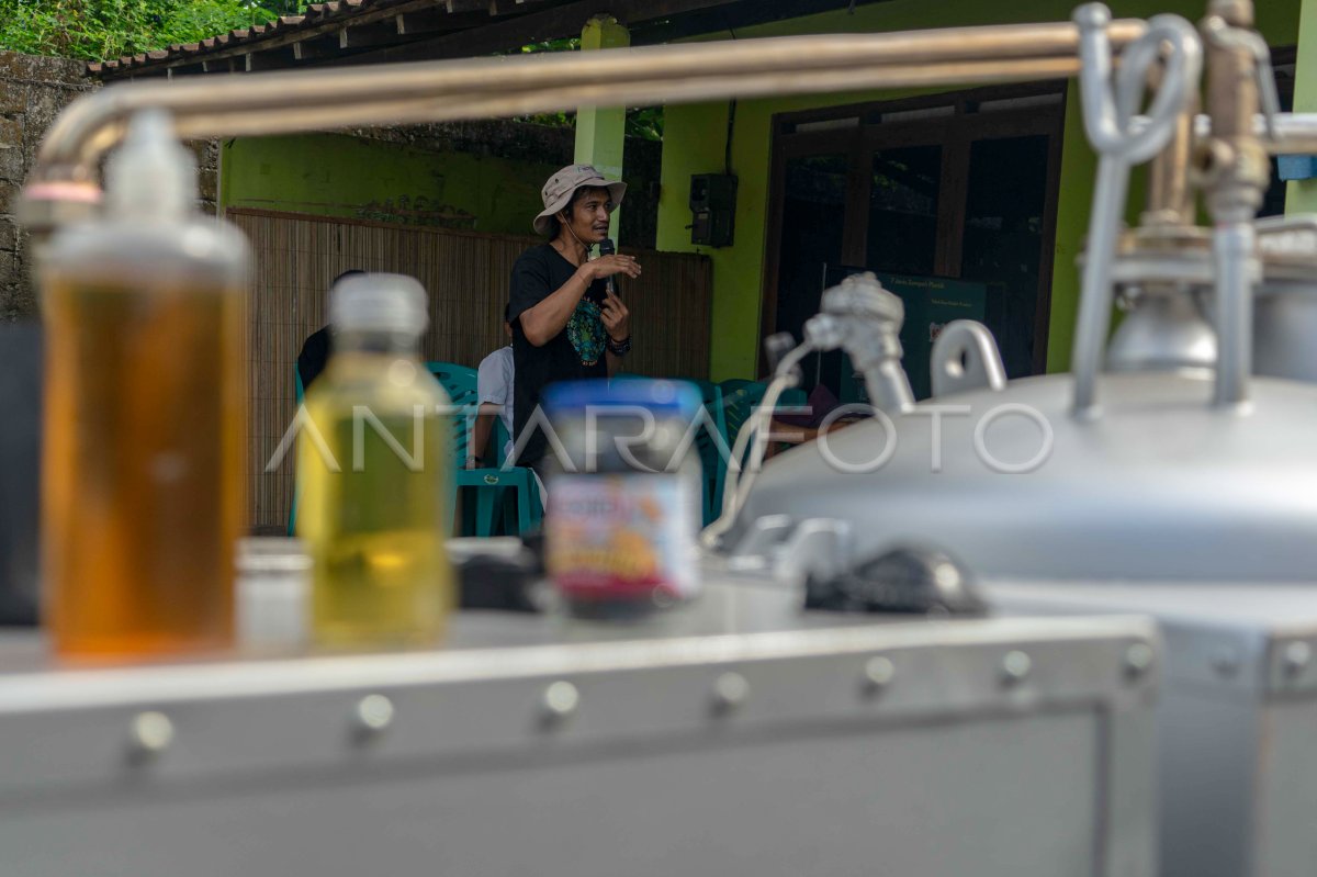 Solusi Permasalahan Sampah Di Yogyakarta Antara Foto