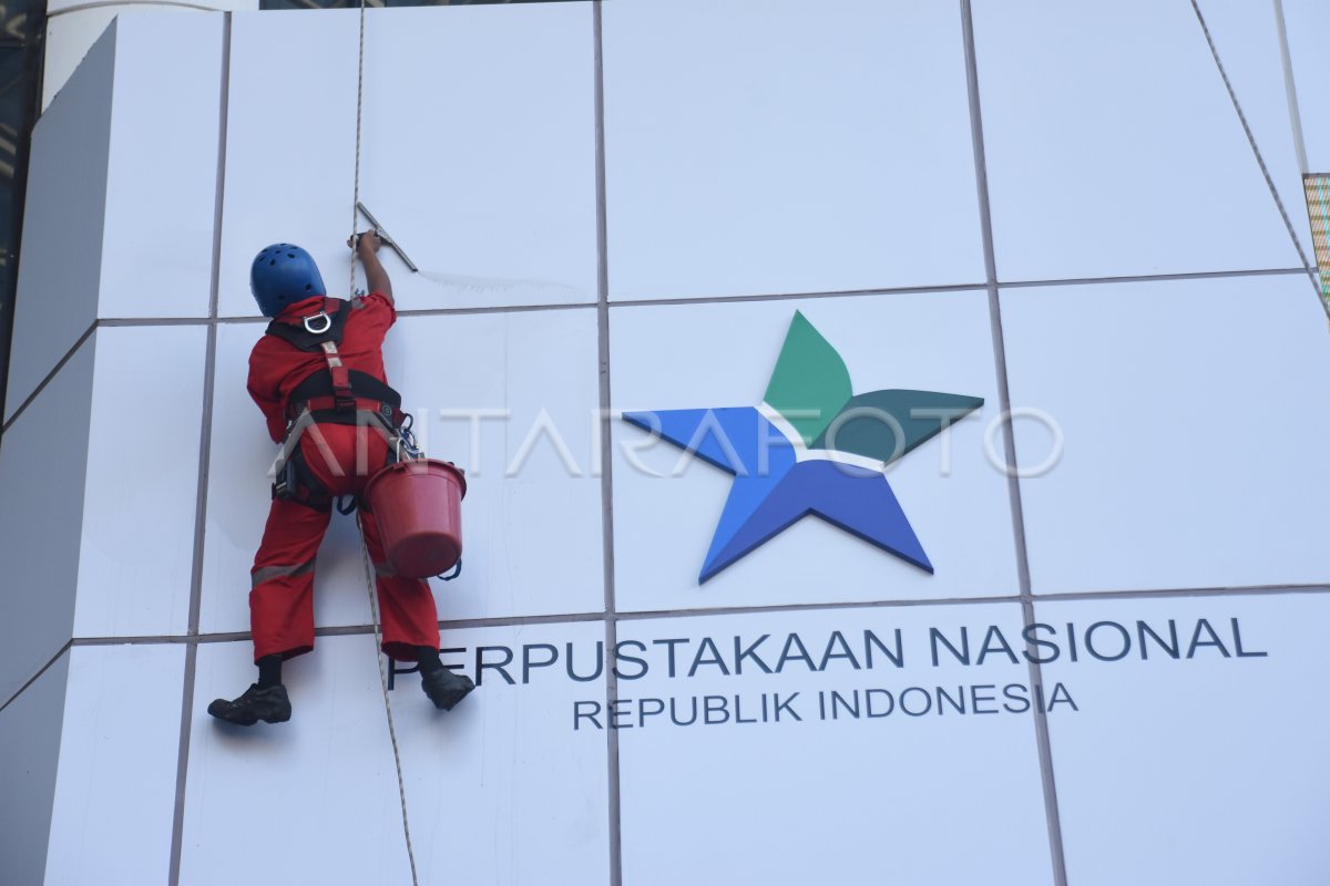 Perlindungan Sosial Pekerja Informal Antara Foto