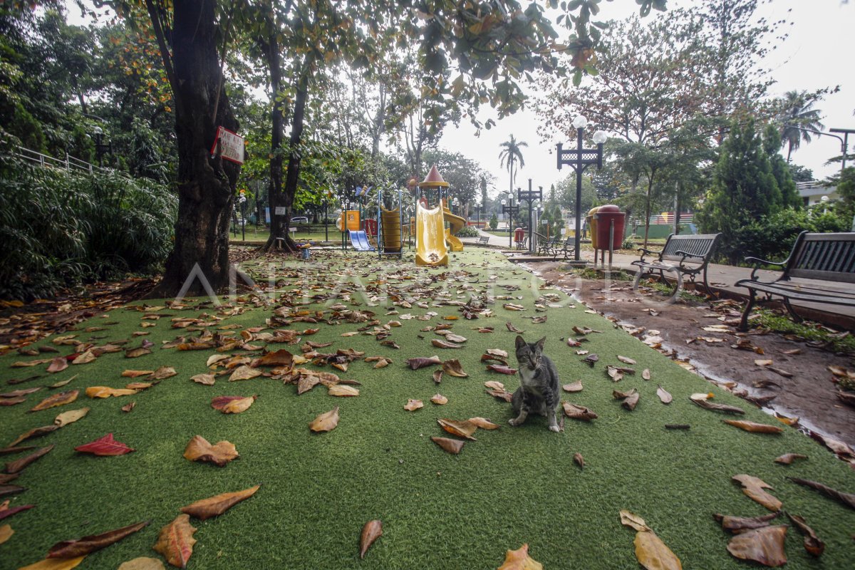 PENUTUPAN TAMAN KOTA DI BOGOR ANTARA Foto