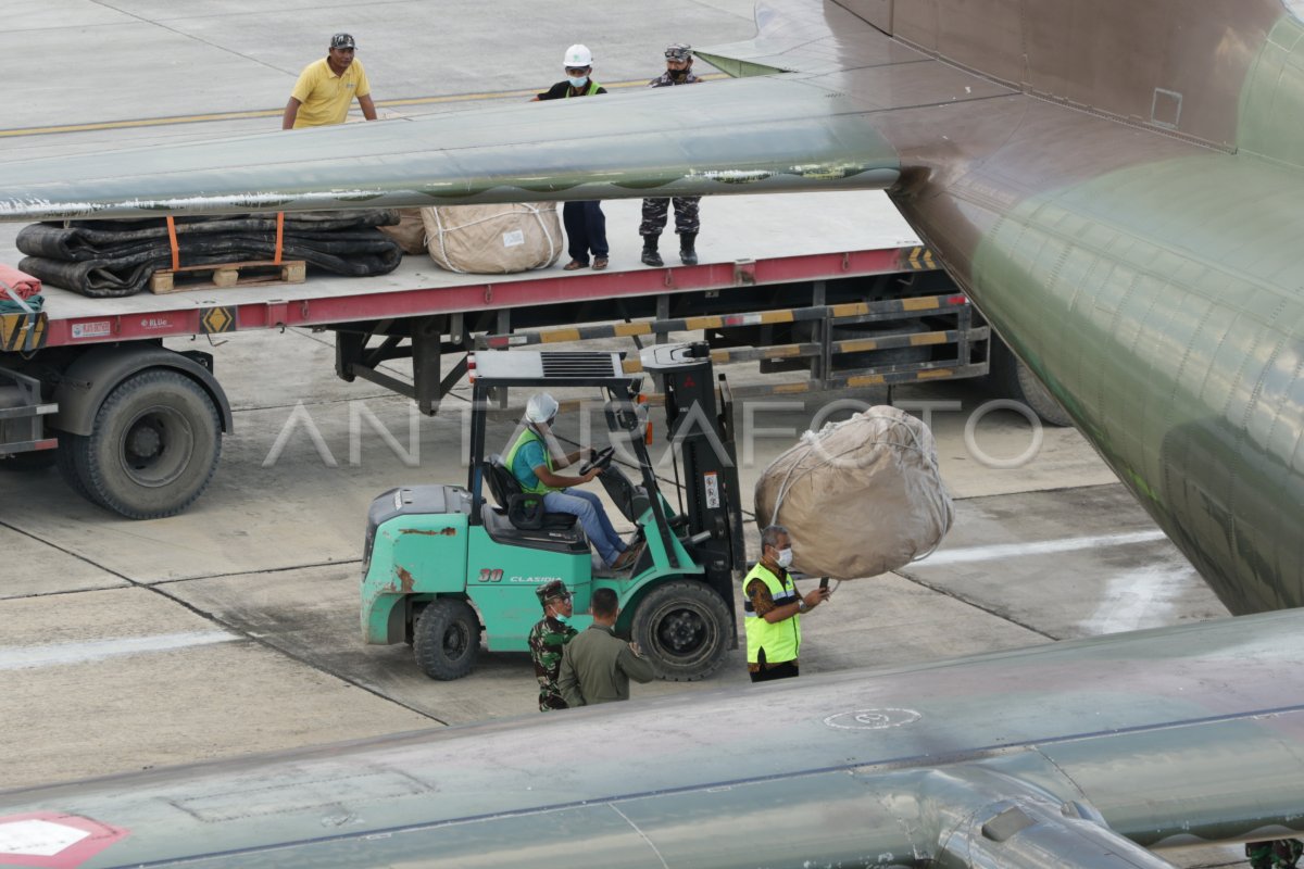 PERALATAN SAR TIBA DI BANYUWANGI ANTARA Foto