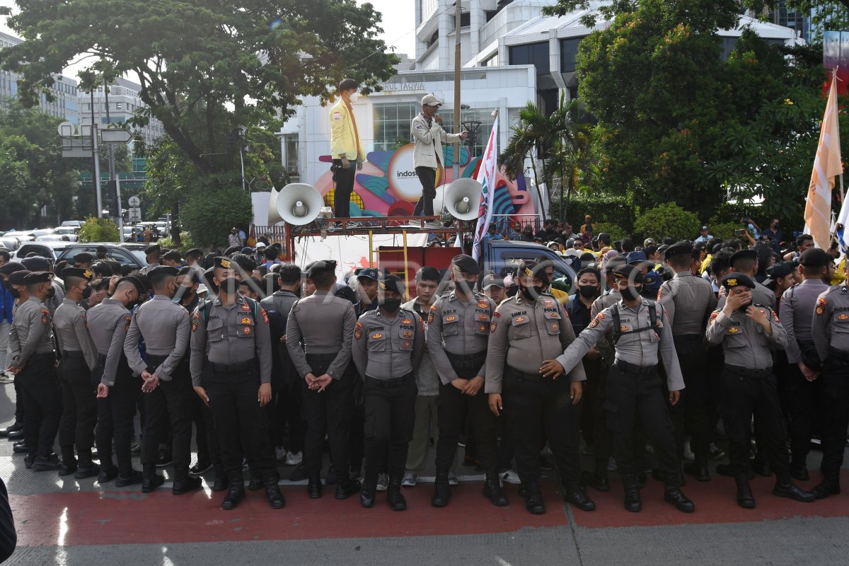 Unjuk Rasa Bem Si Training Sumpah Pemuda Antara Foto