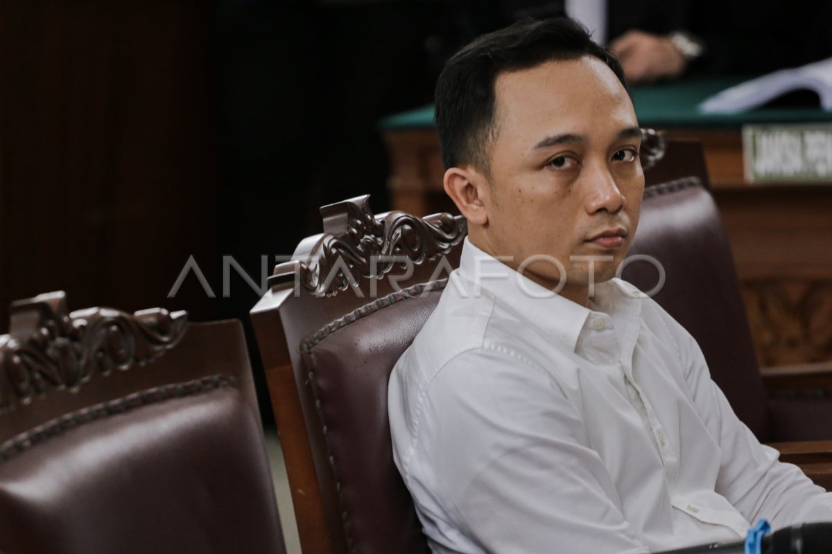 SIDANG TUNTUTAN RICKY RIZAL ANTARA Foto