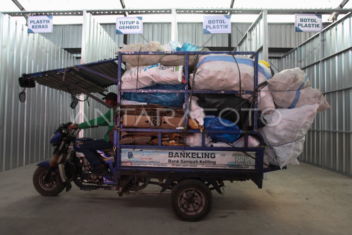 Peresmian Bank Sampah Induk Surabaya Antara Foto