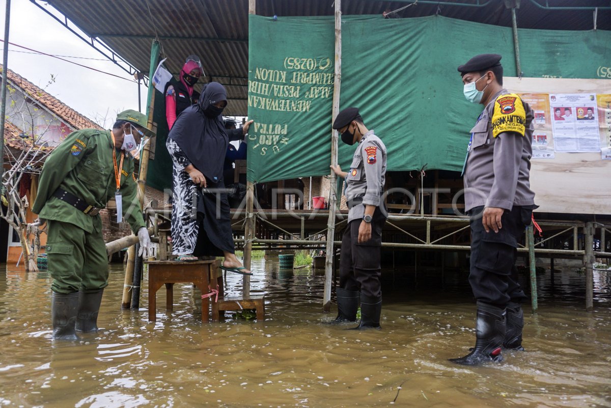 Tps Terendam Banjir Antara Foto