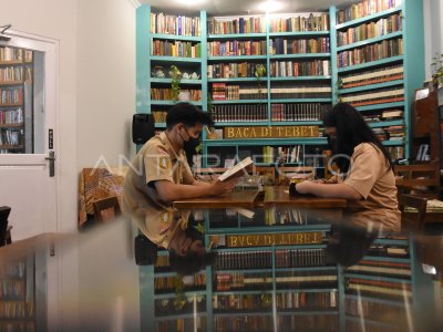 PERPUSTAKAAN BACA DI TEBET ANTARA Foto