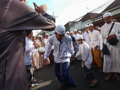 KIRAB HAUL AGUNG SUNAN AMPEL ANTARA Foto