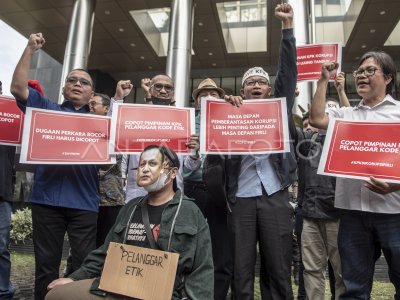 Unjiuk Rasa Koalisi Sipil Anti Korupsi Antara Foto