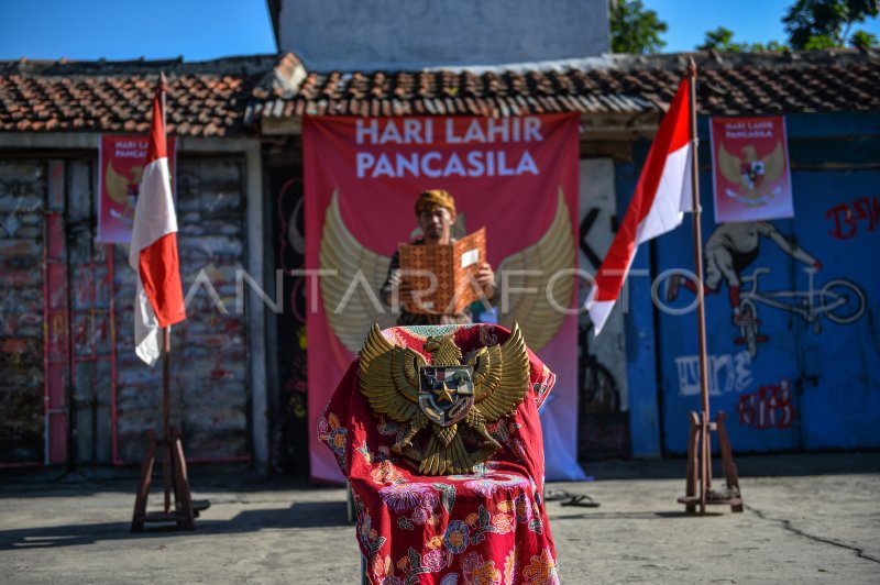 Upacara Peringatan Hari Lahir Pancasila Di Bandung ANTARA Foto