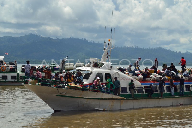 Pemberangkatan Tki Ke Malaysia Antara Foto