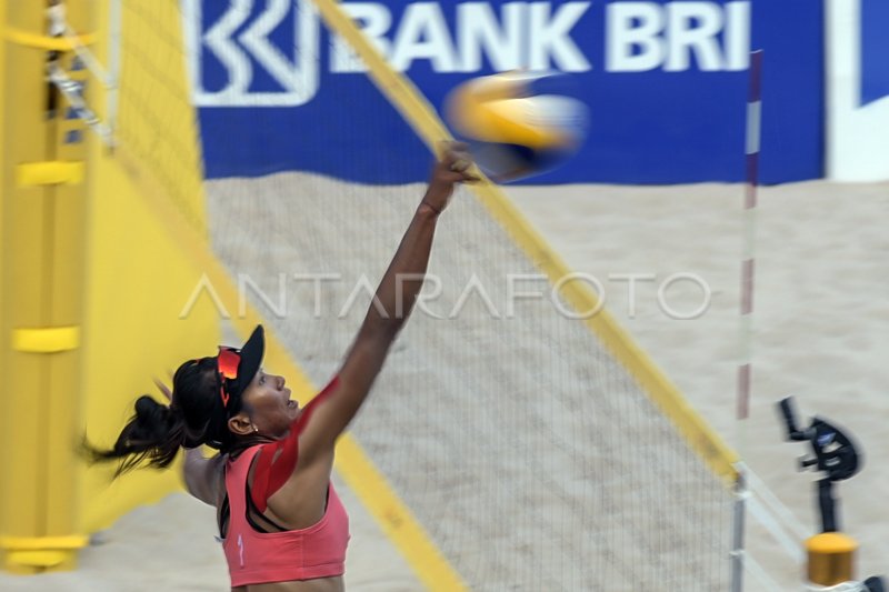 Penyisihan Voli Pantai Wanita Indonesia Vs Thailand Antara Foto