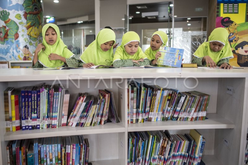 Program Merdeka Belajar Antara Foto