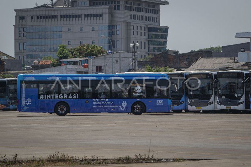 UJI COBA BUS LISTRIK TRANSJAKARTA ANTARA Foto