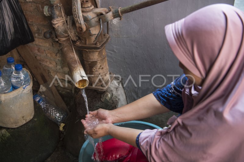 PENGURANGAN PENGGUNAAN AIR TANAH ANTARA Foto