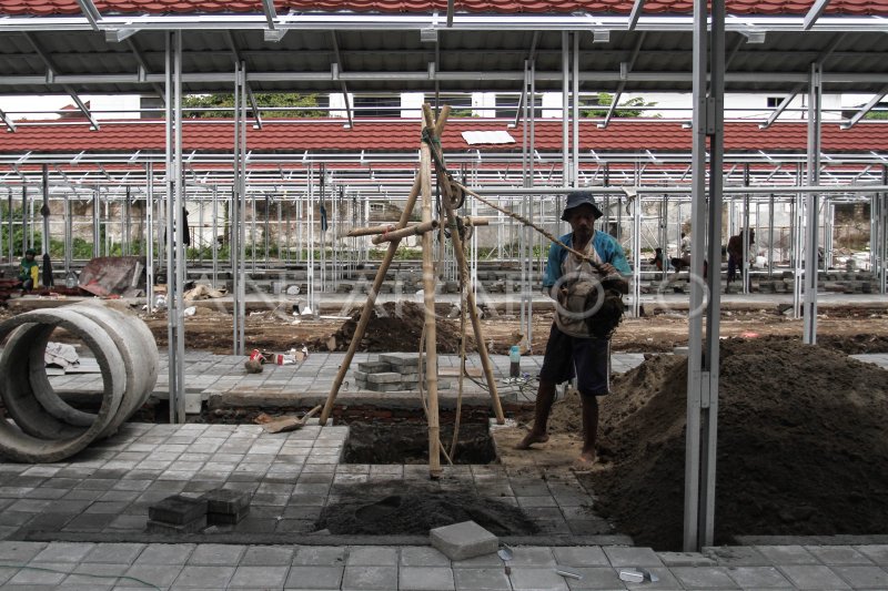 PEMBANGUNAN LOS UNTUK RELOKASI PKL MALIOBORO ANTARA Foto