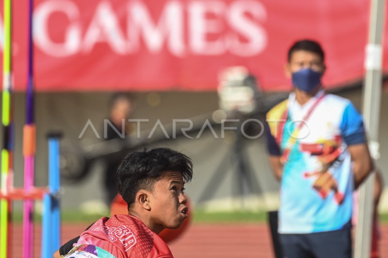 EMAS LEMPAR LEMBING PUTRA ASEAN PARA GAMES 2022 ANTARA Foto