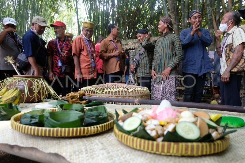 Temu Tetua Adat Nusantara Di Borobudur Antara Foto