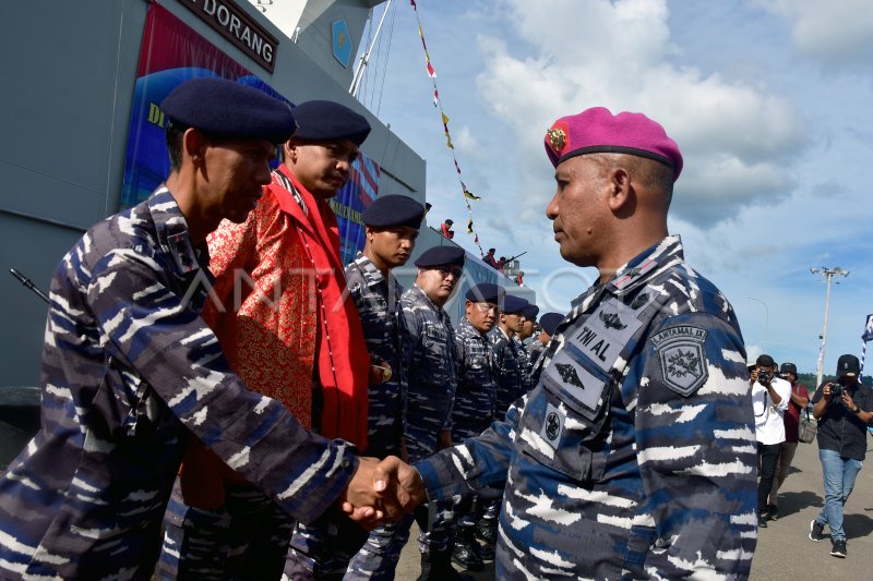 EKSPEDISI RUPIAH BERDAULAT DI KEPULAUAN MALUKU ANTARA Foto