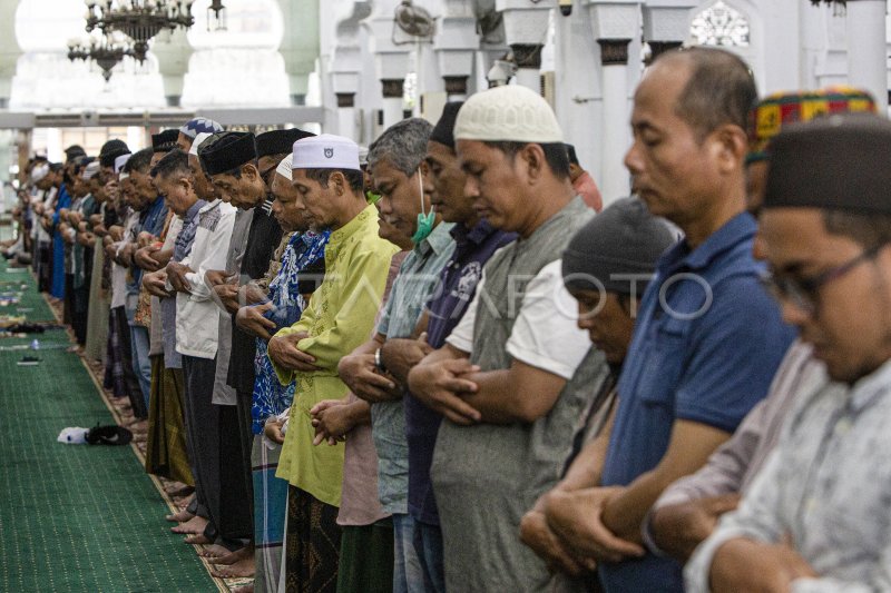 Shalat Ghaib Bagi Korban Gempa Turki Dan Suriah Di Aceh Antara Foto