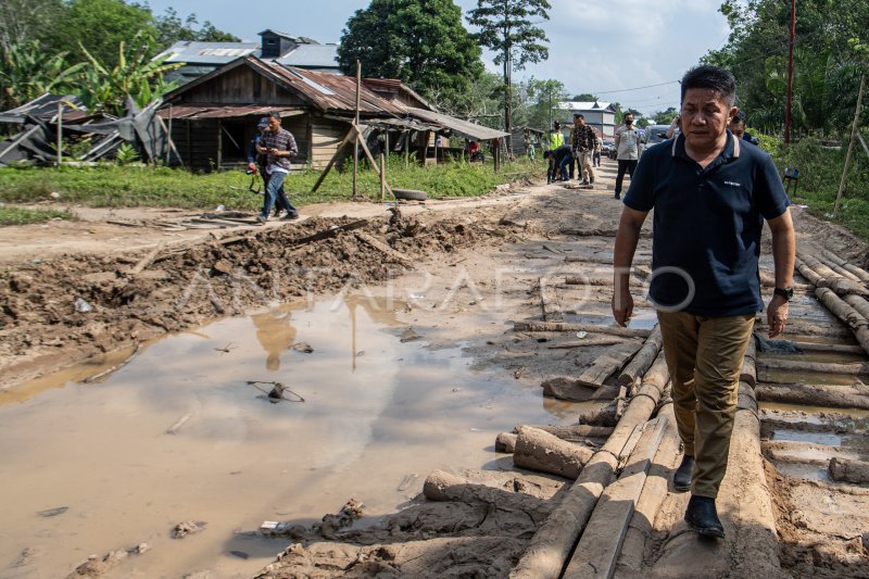 Gubernur Sumsel Tinjau Jalan Rusak Di Cengal Ogan Komering Ilir