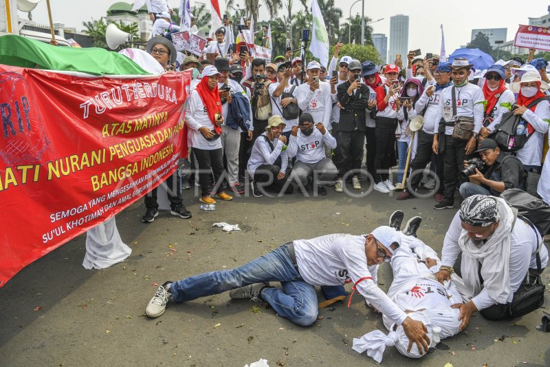 Tenaga Medis Tolak Ruu Kesehatan Omnibus Law Antara Foto