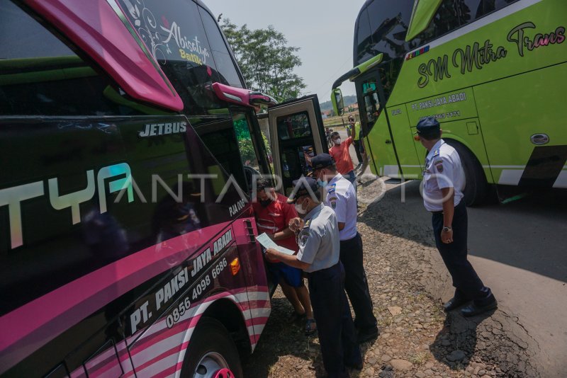 PENGECEKAN ARMADA BUS ANGKUTAN LEBARAN ANTARA Foto