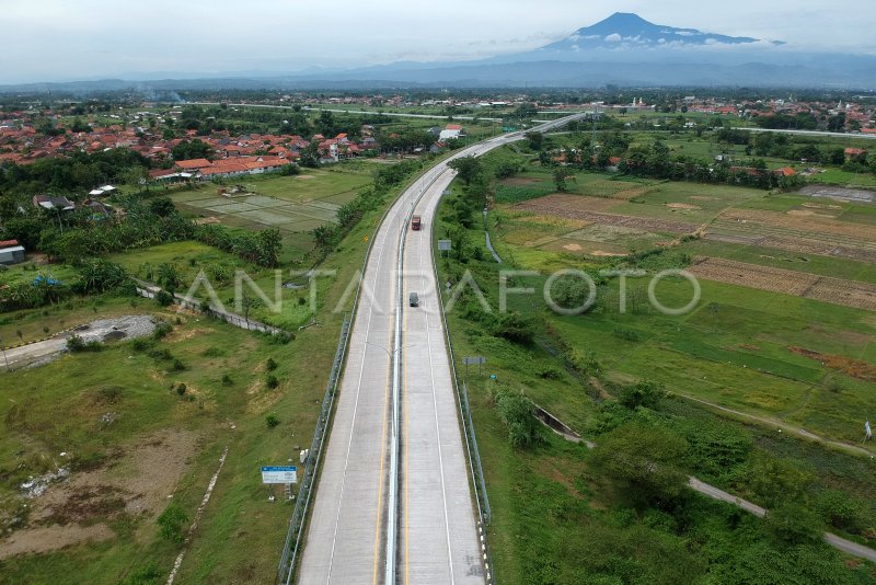 RENCANA JALUR SATU ARAH JALAN TOL ANTARA Foto