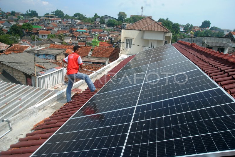 Pemanfaatan Energi Listrik Tenaga Surya Untuk Umkm Antara Foto