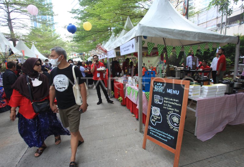 Bazar Kuliner Umkm Hari Bebas Kendaraan Antara Foto