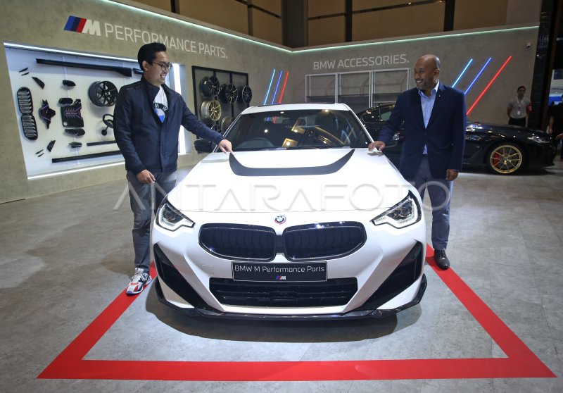 Varian Terbaru Bmw The Hadir Di Giias Antara Foto