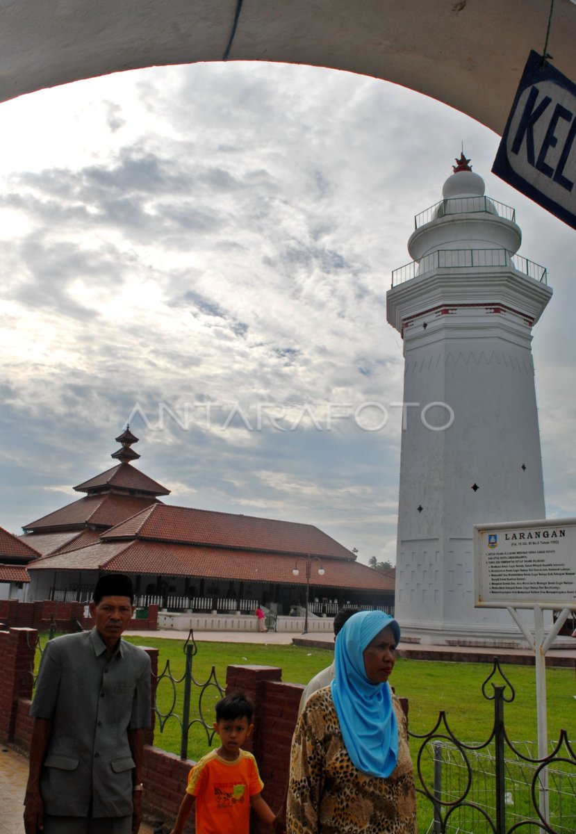 Wisata Religi Dan Budaya ANTARA Foto