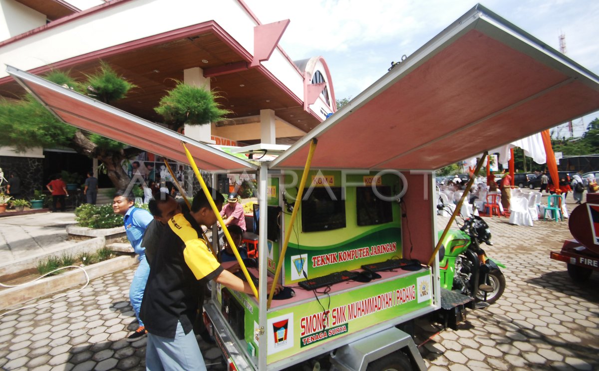 MOBIL INTERNET TENAGA SURYA