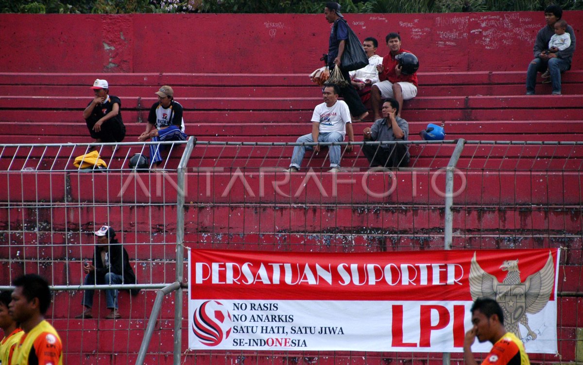 PUBLIC