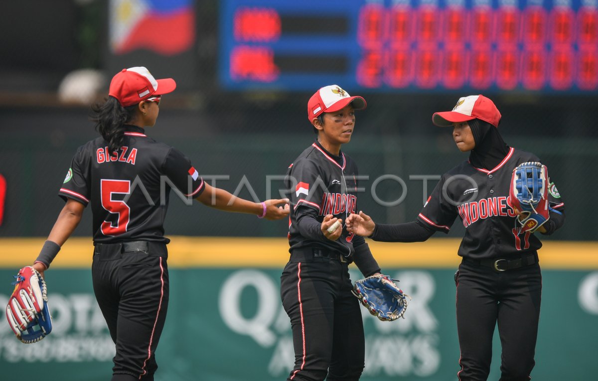 SOFTBALL PUTRI FILIPHINA VS INDONESIA ASIAN GAMES 2018 | ANTARA Foto