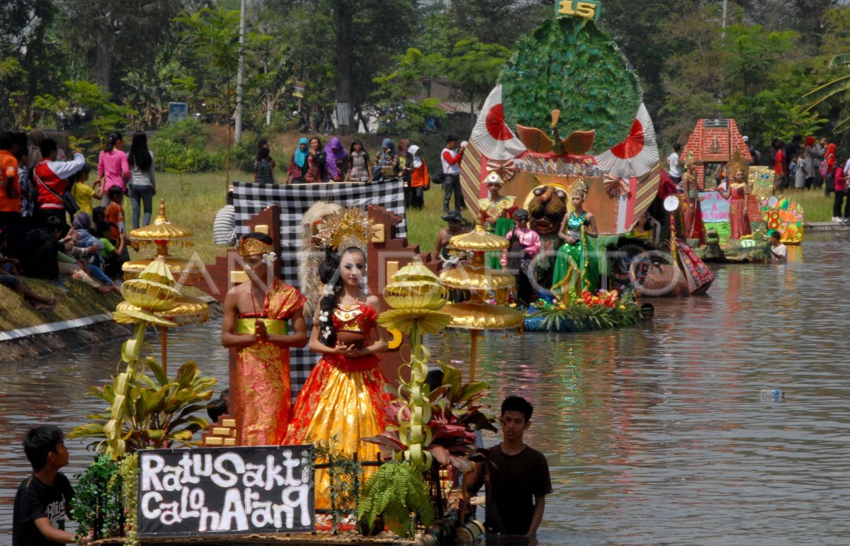 MODA EN EL RÍO