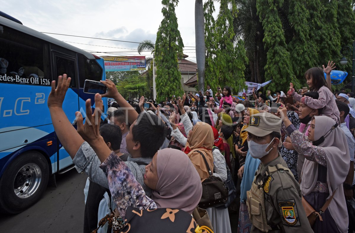 RELEASE OF THE PILGRIMAGE OF HAJI IN CILEGON