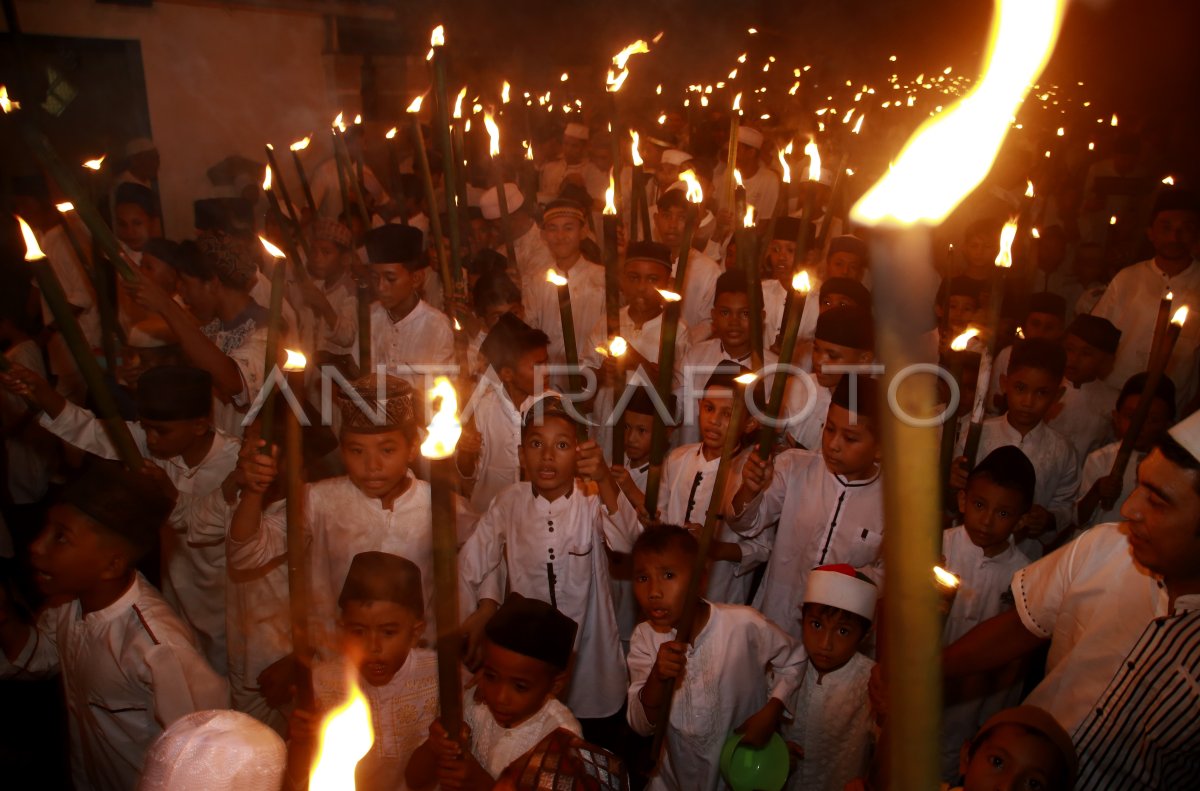 Katta dumbali fotosuratlar bilan etuk ayollar