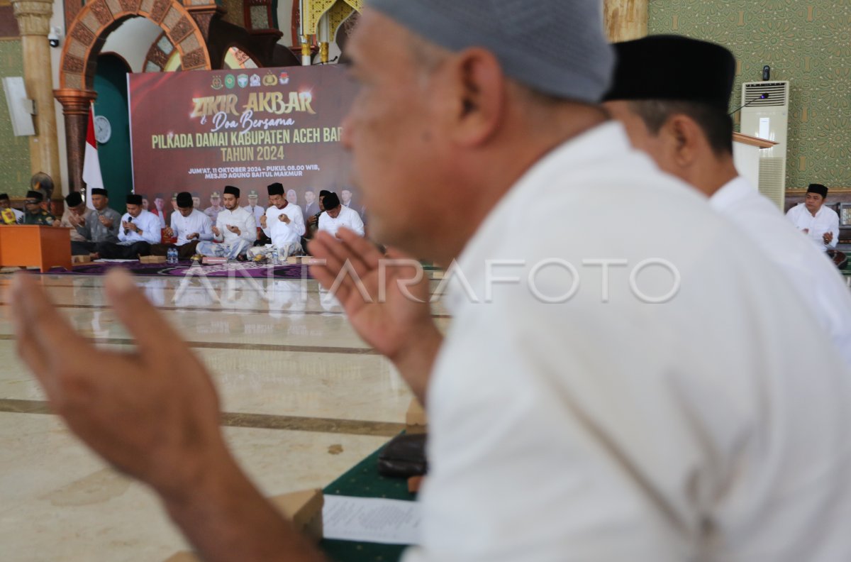 Zikir akbar dan doa bersama untuk Pilkada damai di Aceh Barat
