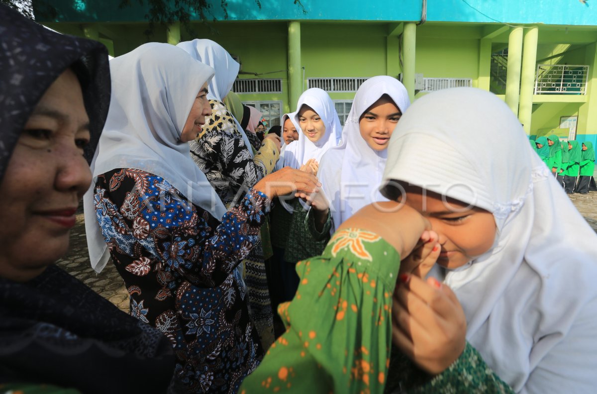 Hari pertama sekolah pasca libur Lebaran
