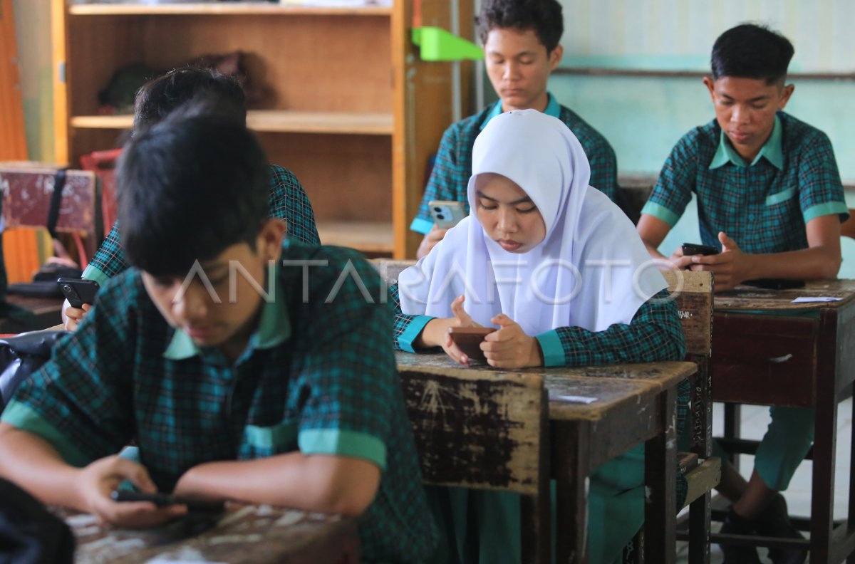 Ujian asesmen madrasah di Aceh Barat