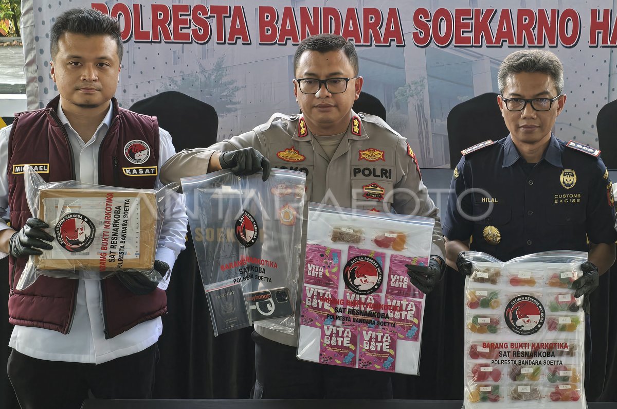 Police caught by Tangerang Hawks