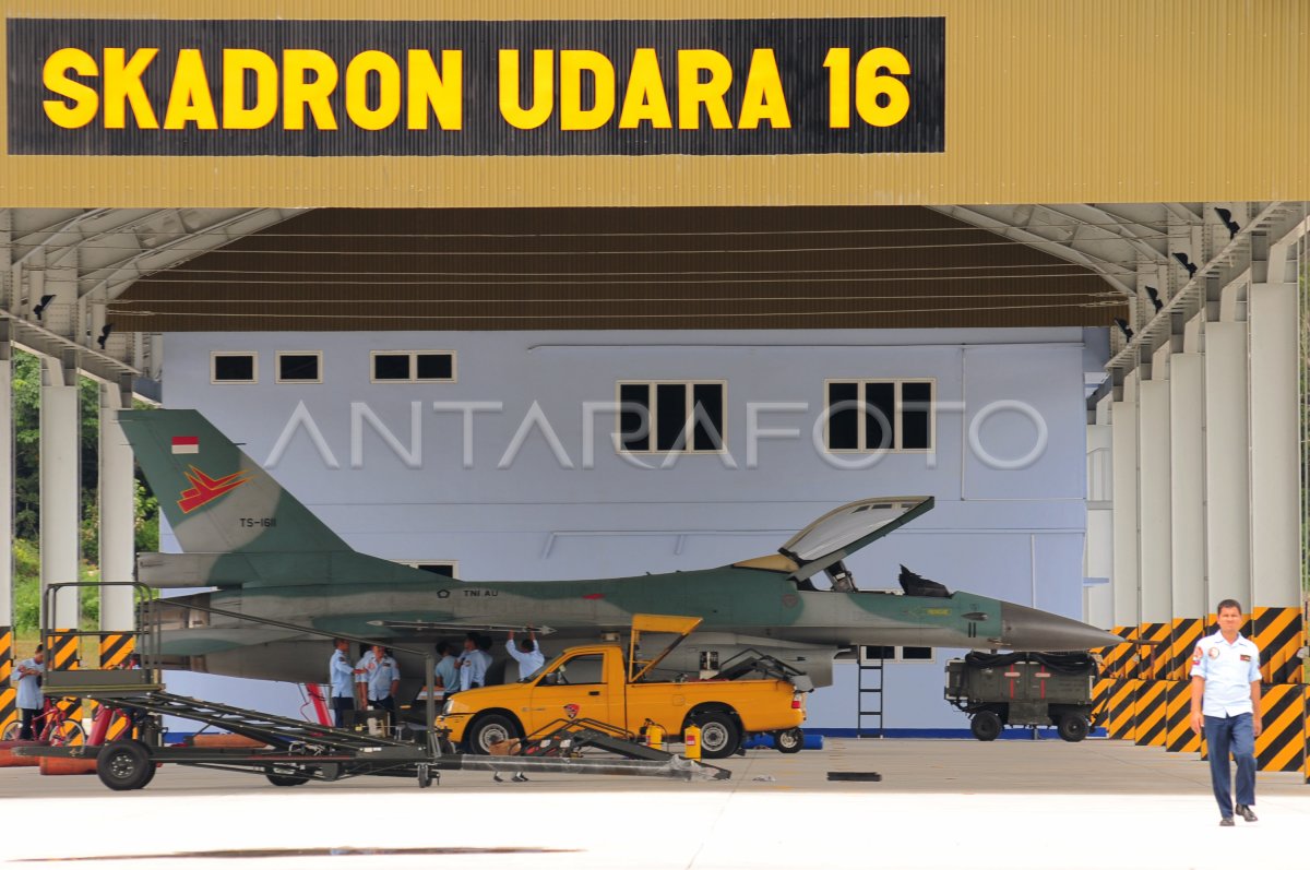 skadron-16-pekanbaru-9wze-dom.jpg