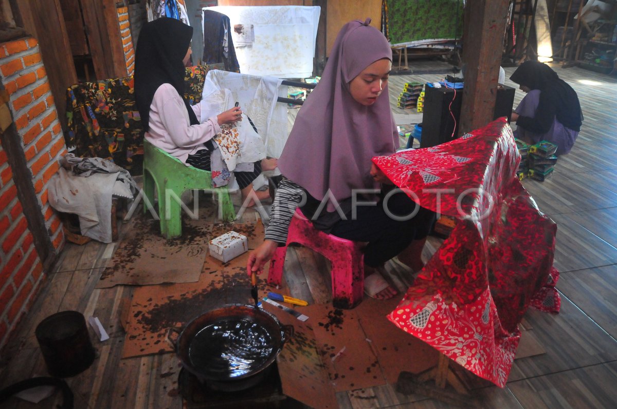 MENTERI BUMN MINTA HIMBARA TINGKATKAN KUR BAGI UMKM