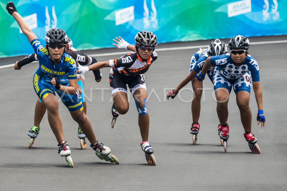 EMAS 5000 METER RELAY TEAM PUTRI