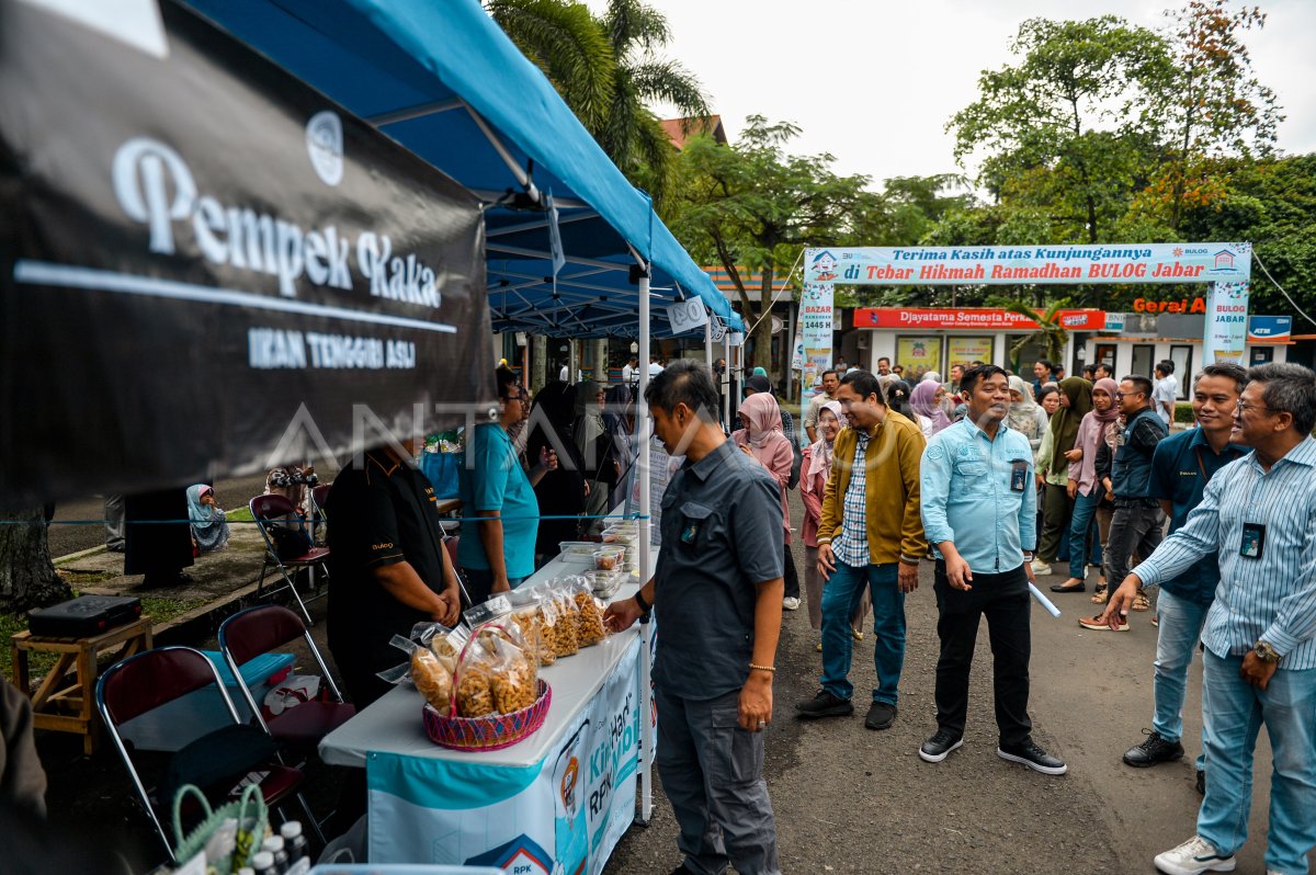 Bazar Ramadhan produk umkm | ANTARA Foto