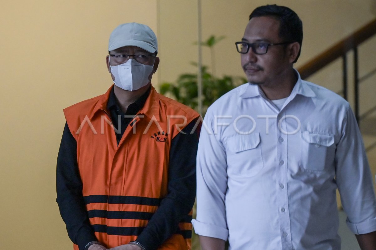 Pemeriksaan Sekda nonaktif Bengkulu