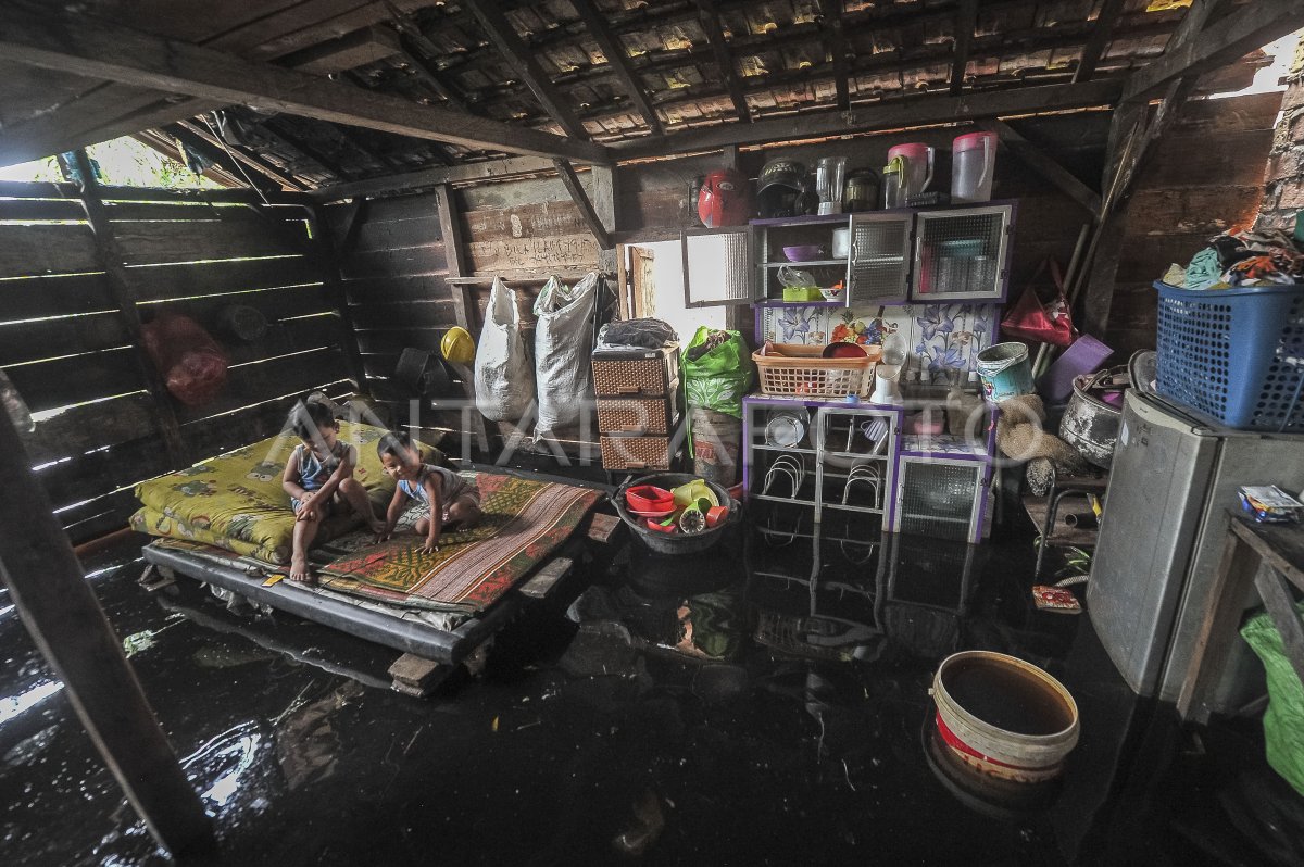 Banjir di Muaro Jambi belum surut